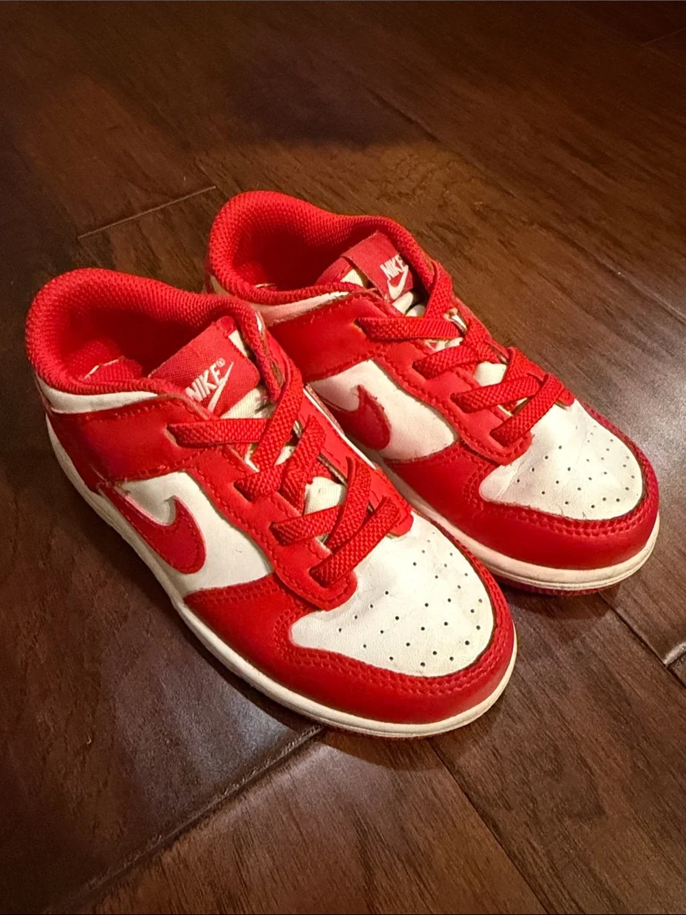Nike Kids Red and White Low-Top Sneakers